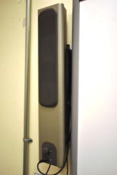 385-3